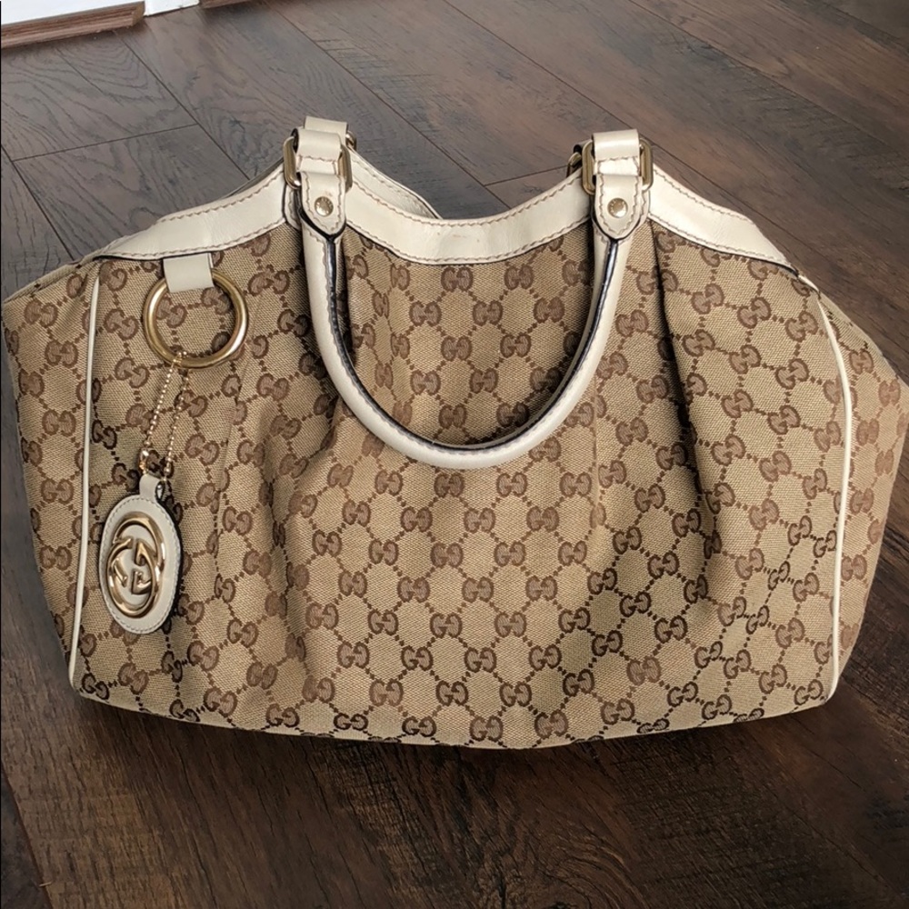 Authentic Gucci Sukey Tote GG Canvas